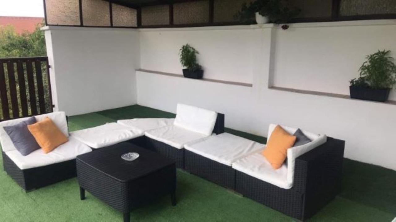 דירות מאקו Natalia Apartman מראה חיצוני תמונה